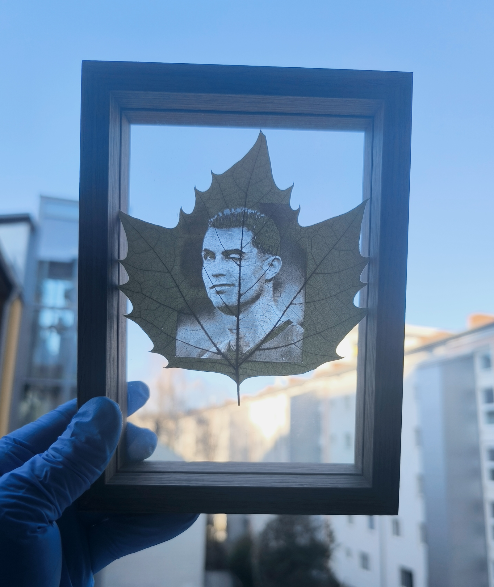 friedensblatt & drehbarer massivholzrahmen (querformat)